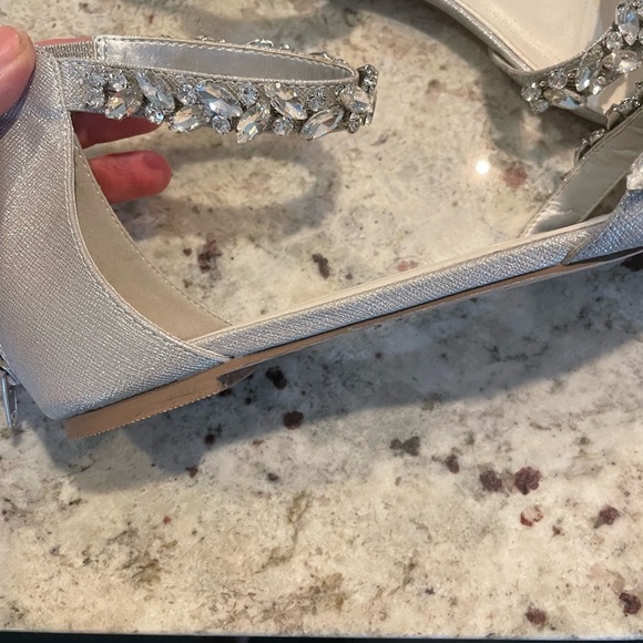 Jewelled sandals - Picture 3 of 5